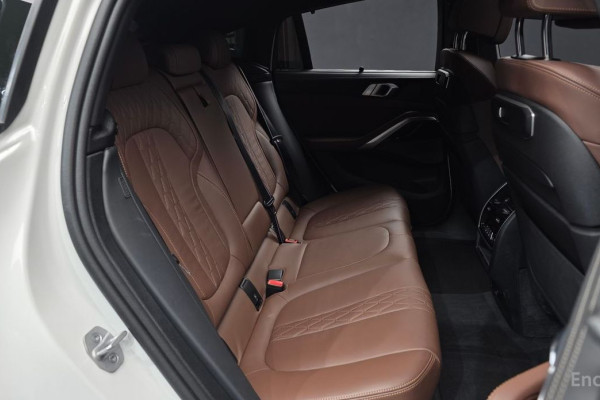 2024 BMW X6 с пробегом 18 123 км