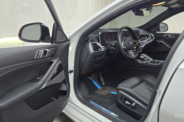 2025 BMW X6 с пробегом 7 140 км