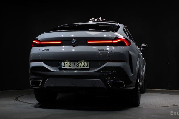 2025 BMW X6 с пробегом 5 771 км