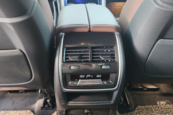 2025 BMW X6 с пробегом 4 000 км