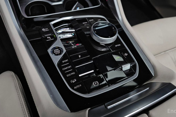 2025 BMW X6 с пробегом 11 694 км