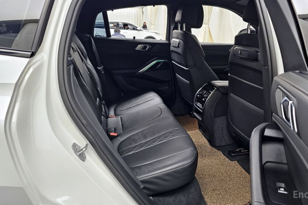 2024 BMW X6 с пробегом 35 379 км
