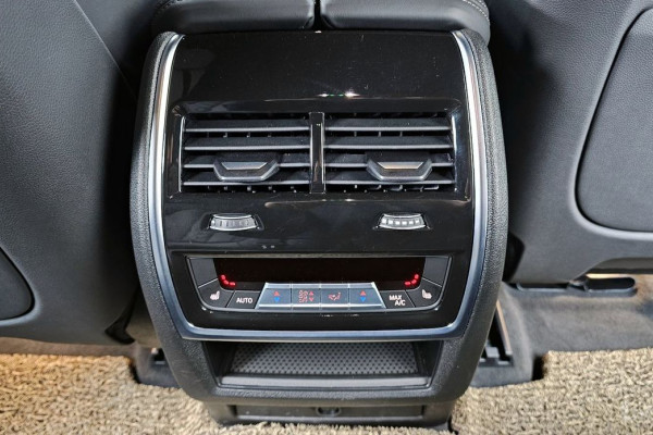 2024 BMW X6 с пробегом 35 379 км