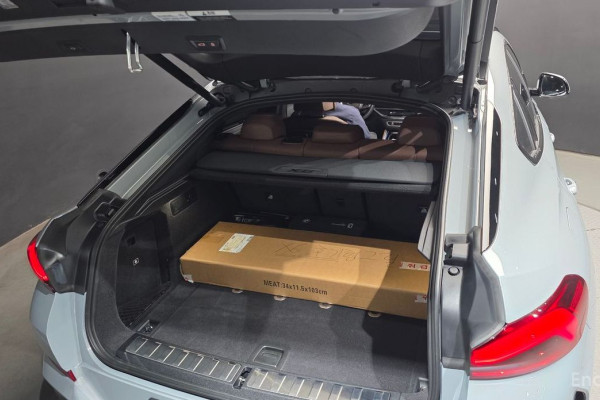 2025 BMW X6 с пробегом 5 771 км