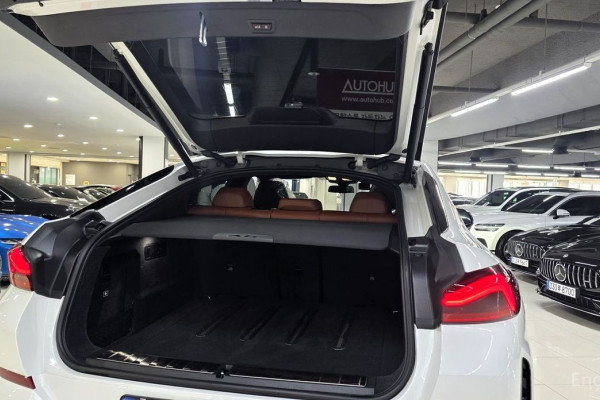 2024 BMW X6 с пробегом 32 742 км