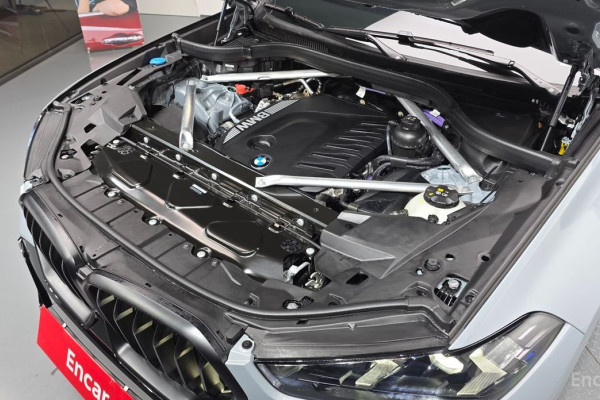 2025 BMW X6 с пробегом 7 565 км