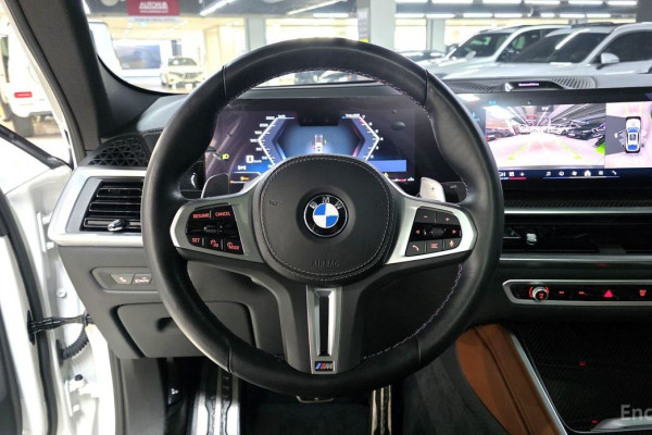 2024 BMW X6 с пробегом 32 742 км