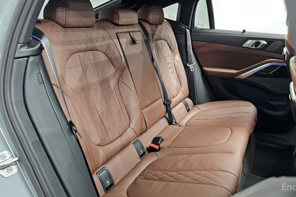 2025 BMW X6 с пробегом 7 565 км