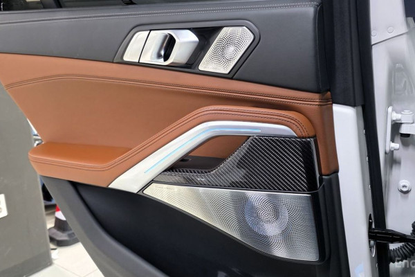 2024 BMW X6 с пробегом 32 742 км