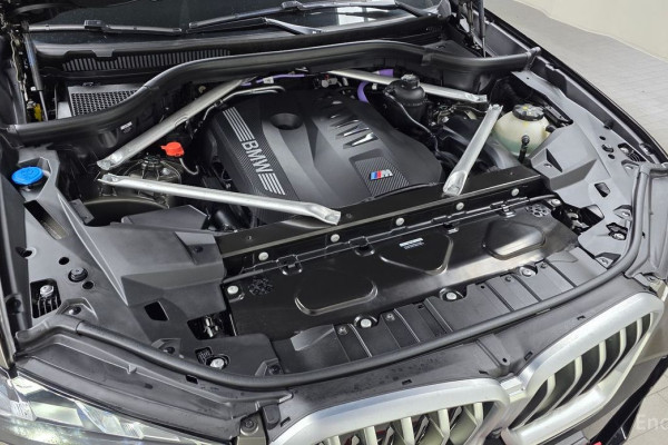 2025 BMW X6 с пробегом 9 542 км