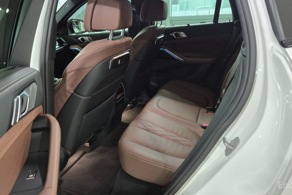 2025 BMW X6 с пробегом 9 700 км