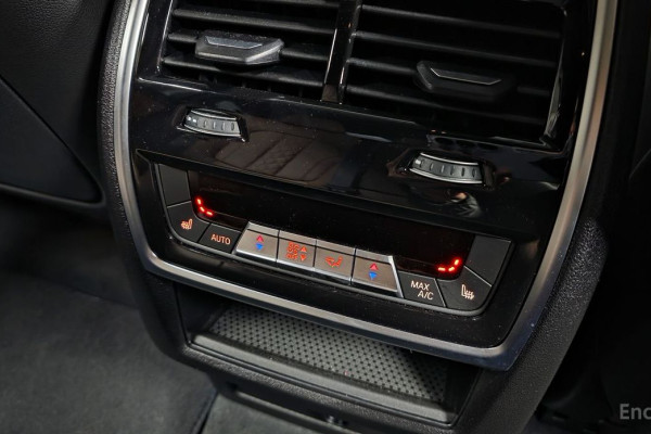 2025 BMW X6 с пробегом 9 542 км