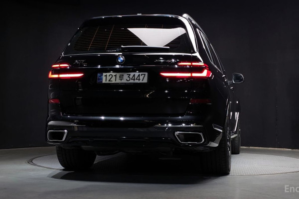 2024 BMW X7 с пробегом 11 794 км