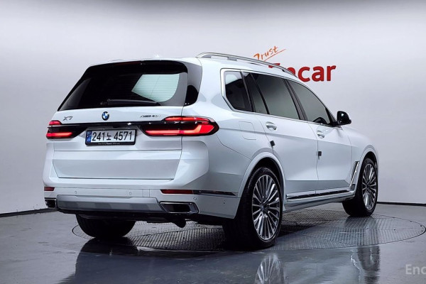 2024 BMW X7 с пробегом 8 162 км