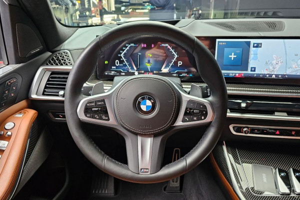 2024 BMW X7 с пробегом 11 794 км