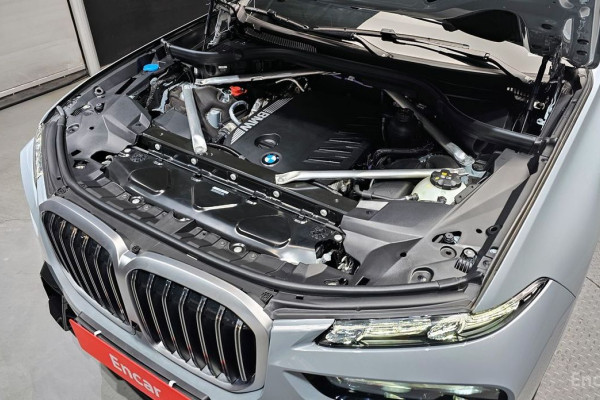 2025 BMW X7 с пробегом 5 087 км