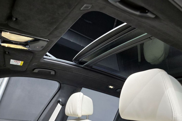 2025 BMW X7 с пробегом 7 958 км