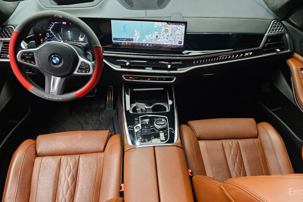 2024 BMW X7 с пробегом 32 060 км