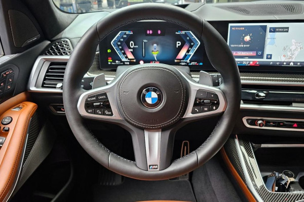 2025 BMW X7 с пробегом 5 087 км