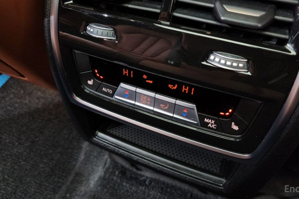 2024 BMW X7 с пробегом 8 162 км