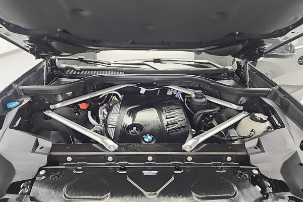 2024 BMW X7 с пробегом 15 817 км