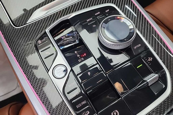 2024 BMW X7 с пробегом 15 817 км