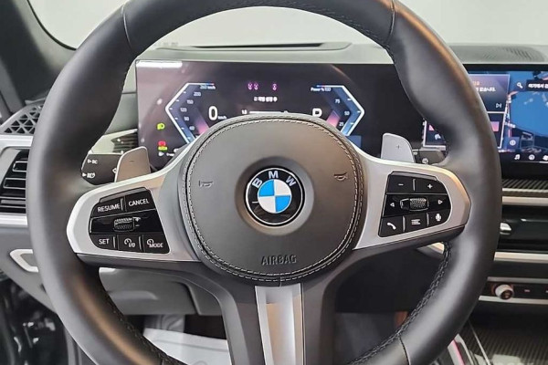 2024 BMW X7 с пробегом 15 817 км