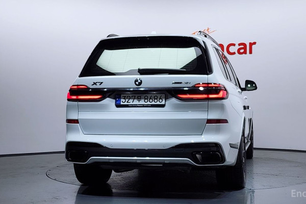 2025 BMW X7 с пробегом 6 525 км