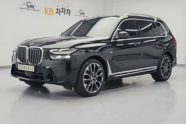 2024 BMW X7 с пробегом 15 817 км
