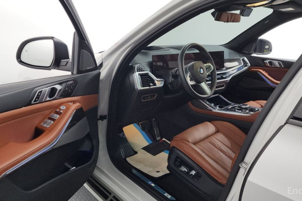 2025 BMW X7 с пробегом 6 525 км