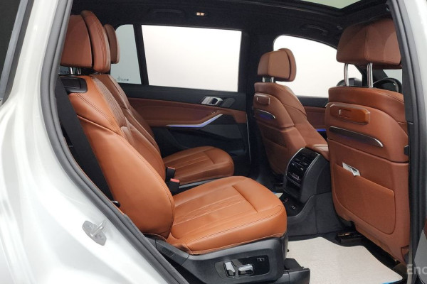2025 BMW X7 с пробегом 6 525 км