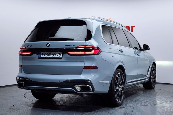2024 BMW X7 с пробегом 17 236 км