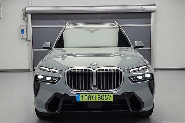 2024 BMW X7 с пробегом 11 910 км