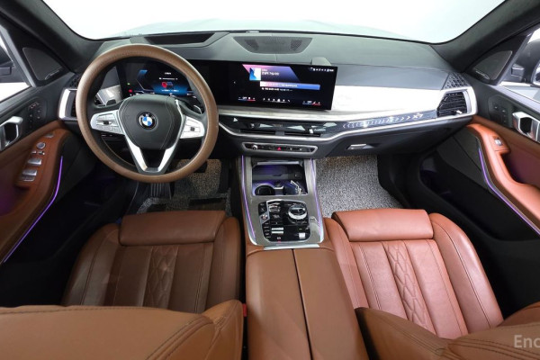 2024 BMW X7 с пробегом 21 769 км