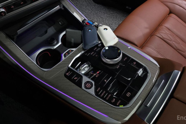 2024 BMW X7 с пробегом 21 769 км