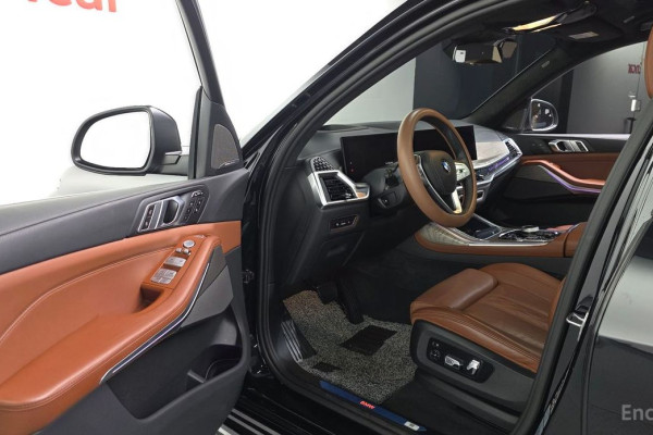 2024 BMW X7 с пробегом 21 769 км