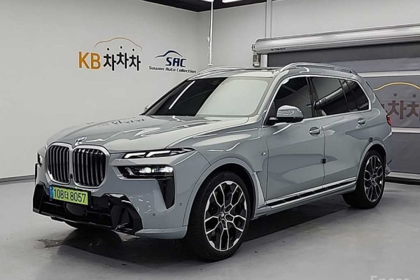 2024 BMW X7 с пробегом 11 910 км