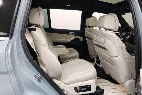 2024 BMW X7 с пробегом 17 236 км