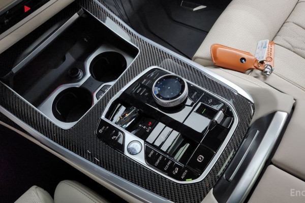 2024 BMW X7 с пробегом 13 451 км