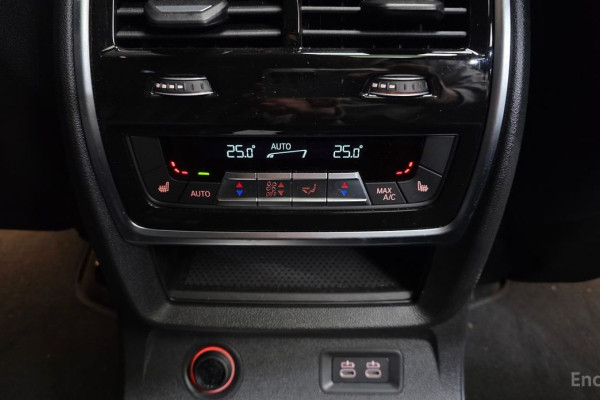 2025 BMW X7 с пробегом 23 964 км