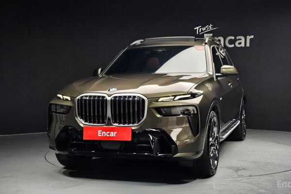 2024 BMW X7 с пробегом 17 341 км