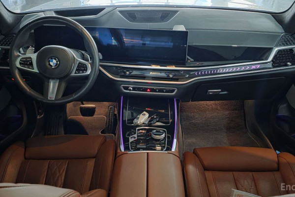 2024 BMW X7 с пробегом 25 000 км