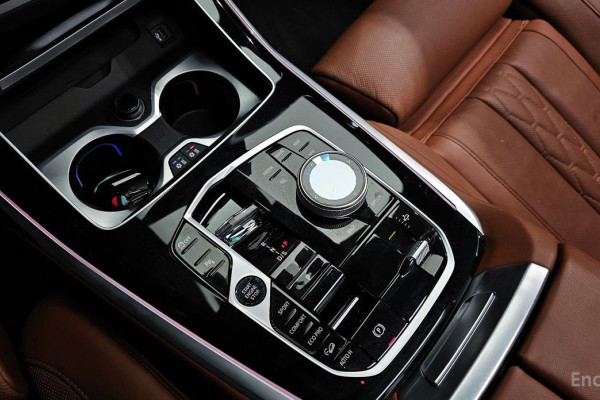 2024 BMW X7 с пробегом 17 341 км