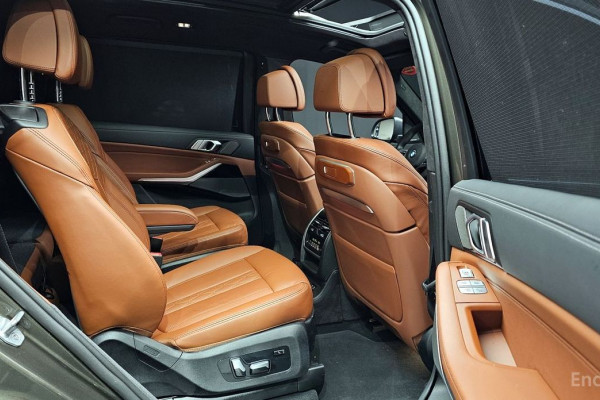 2024 BMW X7 с пробегом 17 341 км