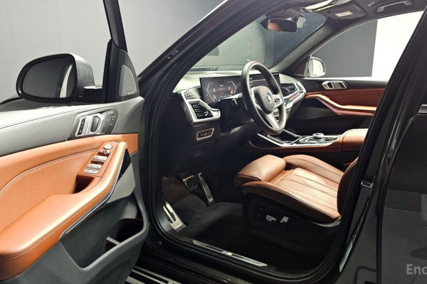 2024 BMW X7 с пробегом 17 341 км