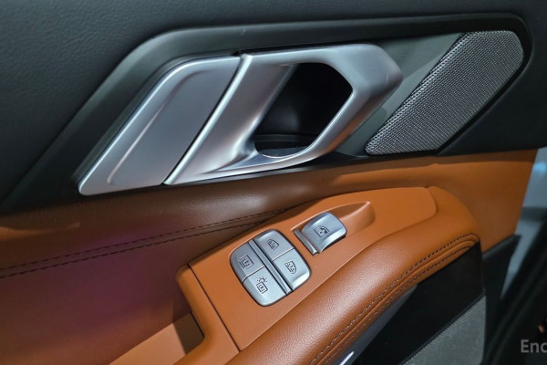 2024 BMW X7 с пробегом 25 000 км