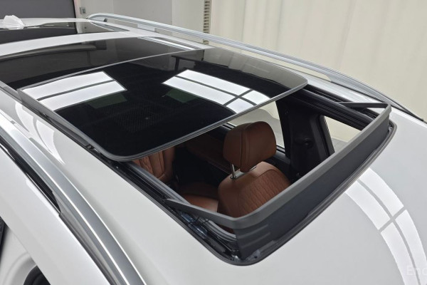 2025 BMW X7 с пробегом 8 557 км