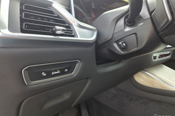 2025 BMW X7 с пробегом 40 100 км