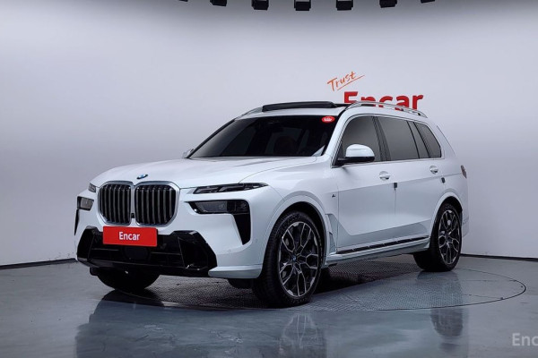 2024 BMW X7 с пробегом 42 052 км