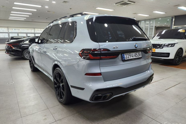 2024 BMW X7 с пробегом 72 970 км